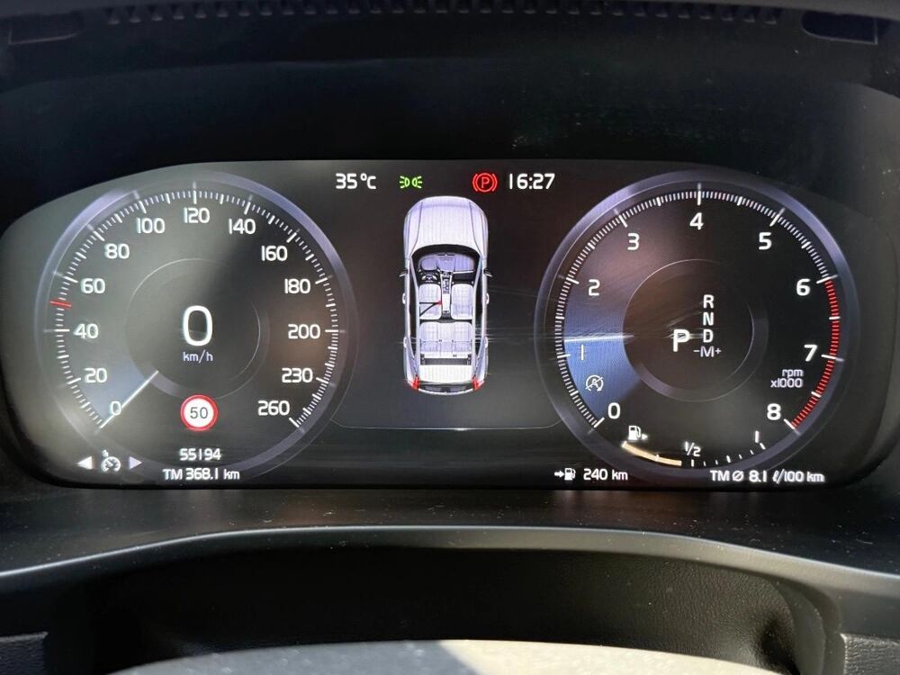 XC40 1.5 T2 130 MOMENTUM ESSENTIEL 2WD GEARTRONIC BVA 2022 occasion 78410 Aubergenville