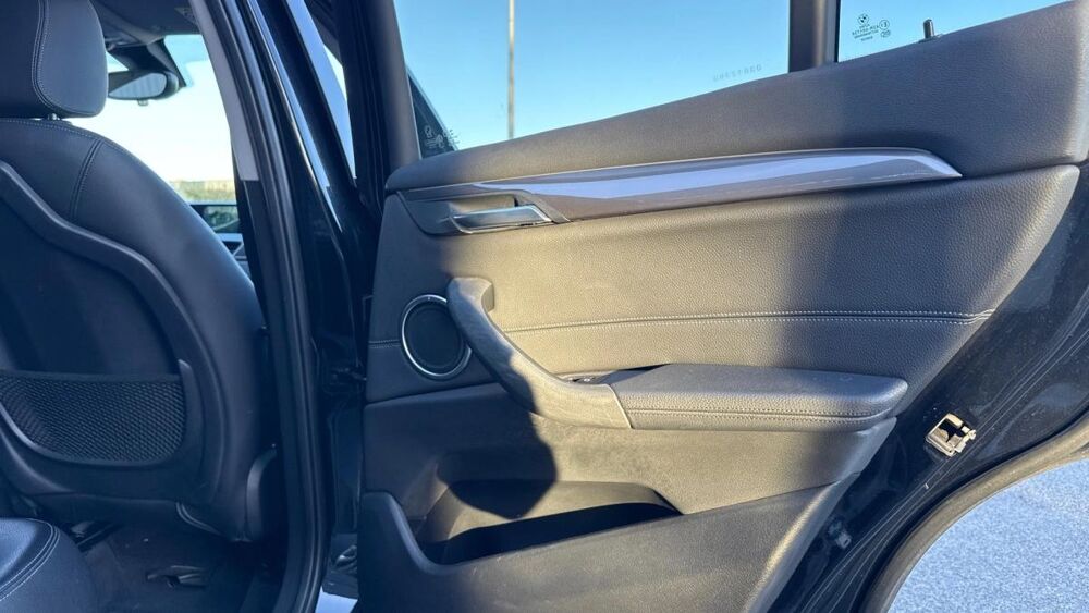 X1 xDrive 18 d xLine 2019 occasion 60200 Compi&egrave;gne