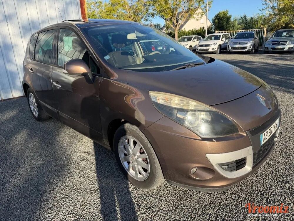 Sc&eacute;nic PRO 1.9 DCI 130 DYNAMIQUE 2009 occasion 45560 Saint Denis en Val