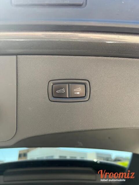 Cayenne 3.0 E-HYBRID 470H 305 PHEV 25.9KWH BVA 2024 occasion 94520 P&eacute;rigny