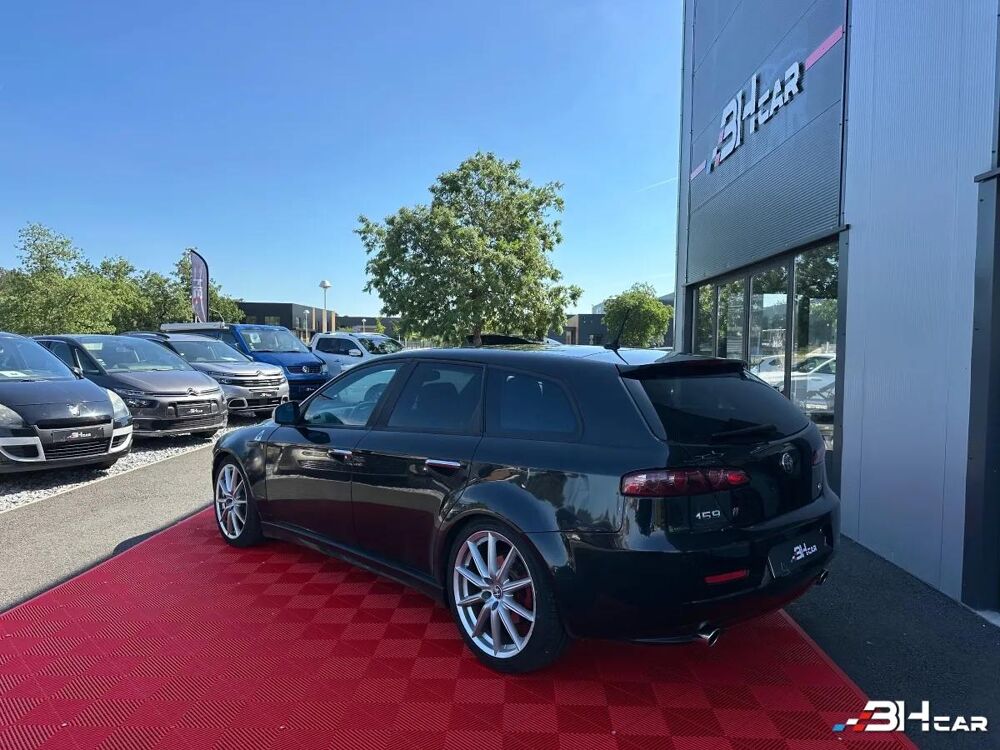 159 SPORTWAGON 2.4 JTDM 200 TI Q-TRONIC BVA 2008 occasion 33980 Audenge