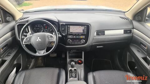 Outlander 2.2 DID 150 INSTYLE 4WD BVA 2015 occasion 57130 ARS-SUR-MOSELLE