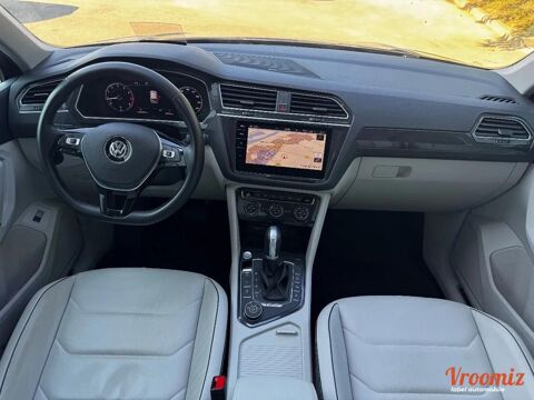 Tiguan 2.0 TSI 220 BLUEMOTION HIGH LINE 4MOTION DSG BVA 2017 occasion 01090 Montceaux