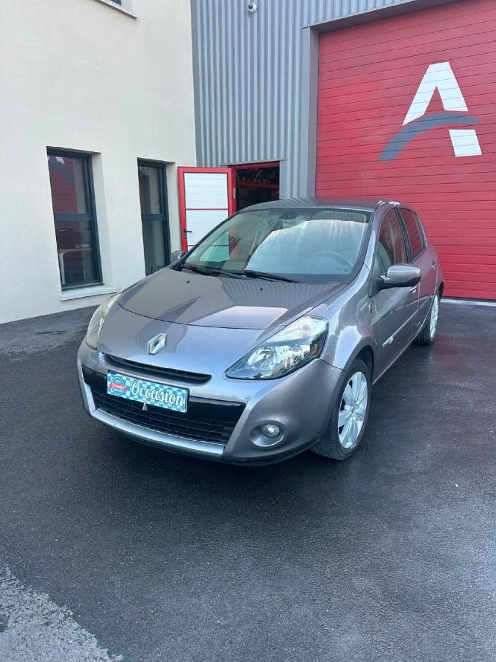 Clio 1.6 110 INITIALE BVA 2011 occasion 45520 Cercottes