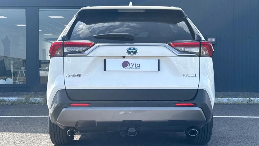 RAV 4 Lounge 2WD / Suivi complet Toyota 2019 occasion 60200 Compi&egrave;gne