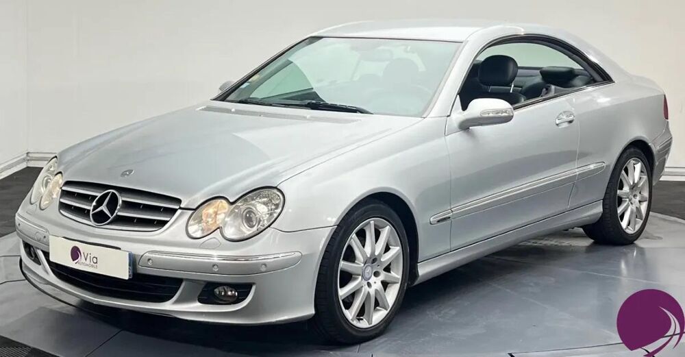 CLK Coup&eacute; 220 CDi 2.1 CDI 16V 150 cv 2007 occasion 59169 F&eacute;rin
