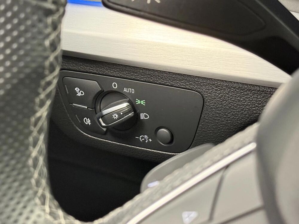 Q5 2.0 55 TFSIE 367H 250 HYBRID PHEV S-LINE PLUS QUATTRO S-TRON 2023 occasion 37550 SAINT AVERTIN