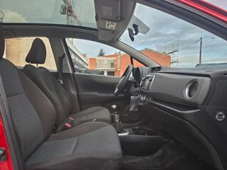 Yaris 1.3 VVTI 100 LOUNGE START-STOP 2012 occasion 45140 SAINT JEAN DE LA RUELLE