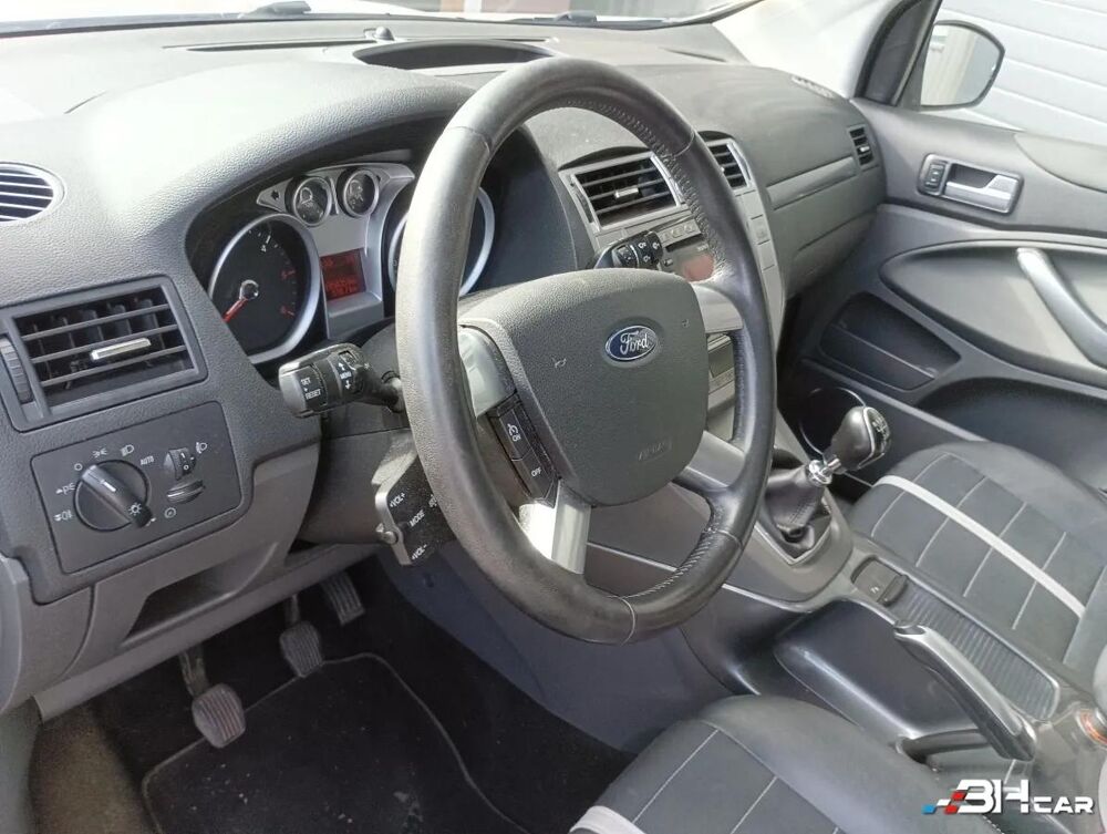 Kuga 2.0 TDCI 135 TITANIUM 4X2 2010 occasion 67500 Haguenau