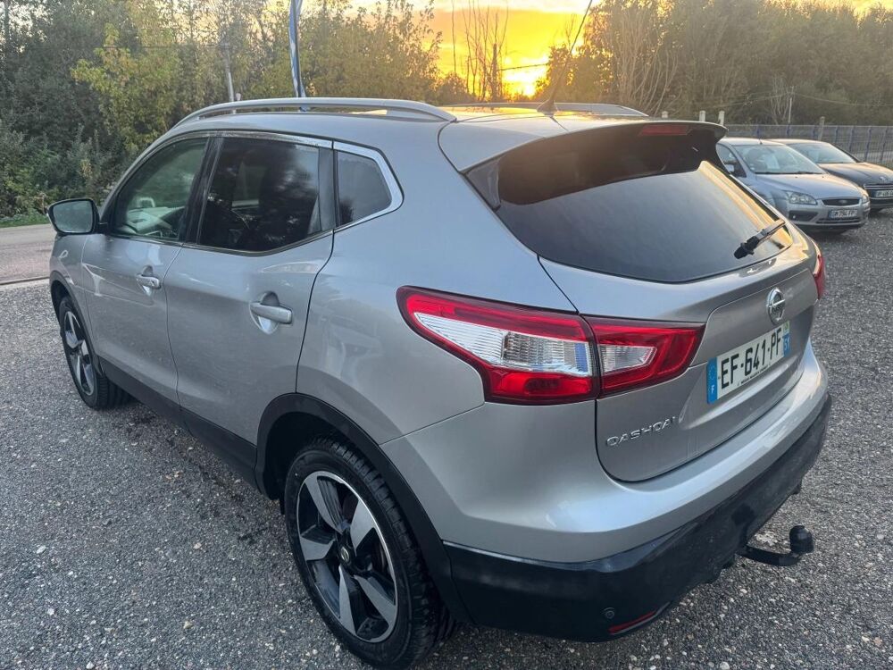 Qashqai 1.6 DCI 130 CONNECTA 360 2016 occasion 89340 Villeneuve-la-Guyard