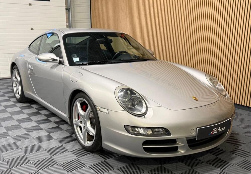 911 COUPE 997 3.8 355 CARRERA S 2007 occasion 78410 Aubergenville