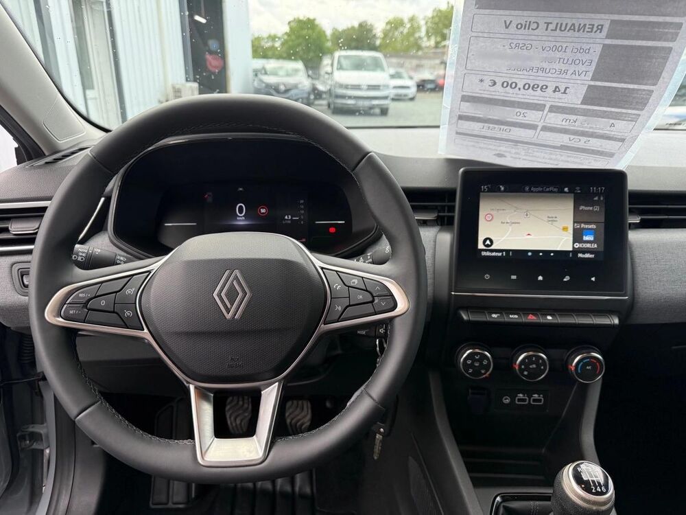 Clio 2024 occasion 45560 Saint-Denis-en-Val