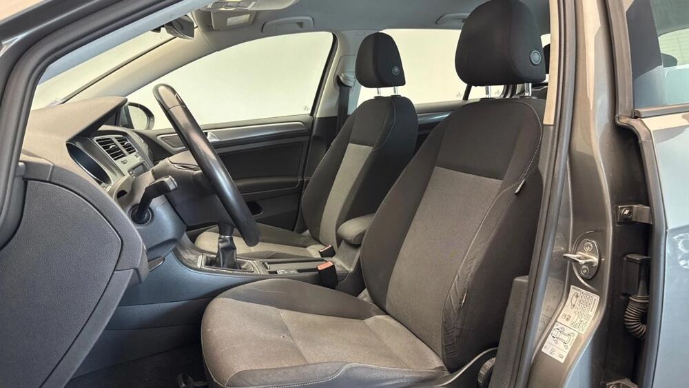 Golf 1.6 TDI 90 BLUEMOTION TREND LINE 2016 occasion 59223 Roncq