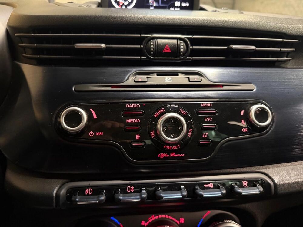 Giulietta 1.8 TBI 235 QUADRIFOGLIO VERDE 2011 occasion 78410 Aubergenville