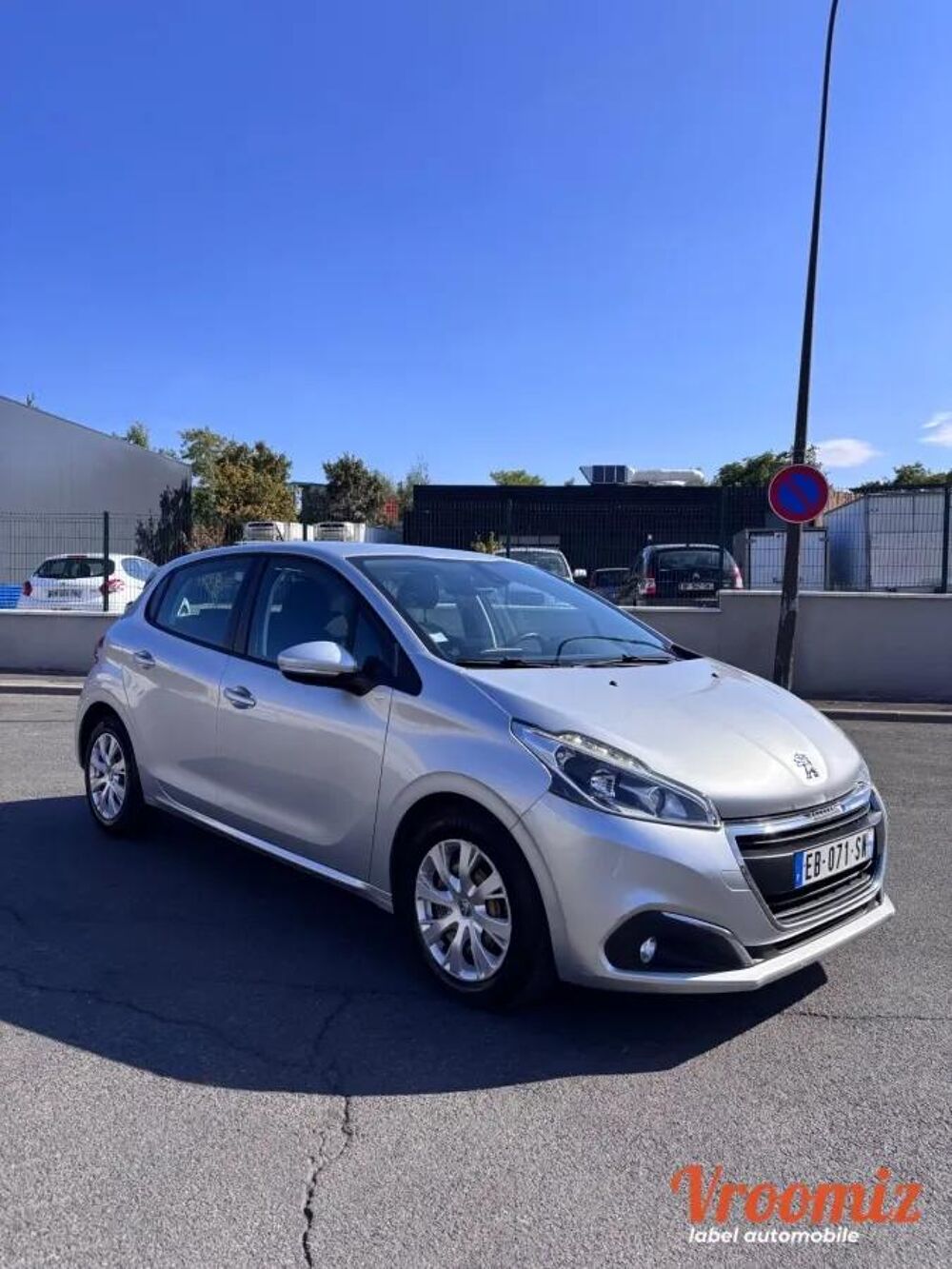 208 GENERATION-I 1.6 BLUEHDI 75 ACTIVE 2016 occasion 78500 SARTROUVILLE