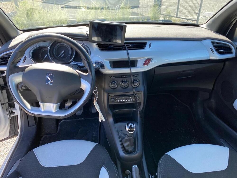 DS3 1.2 PURETECH 80 SOCHIC 2013 occasion 85600 Montaigu-Vend&eacute;e