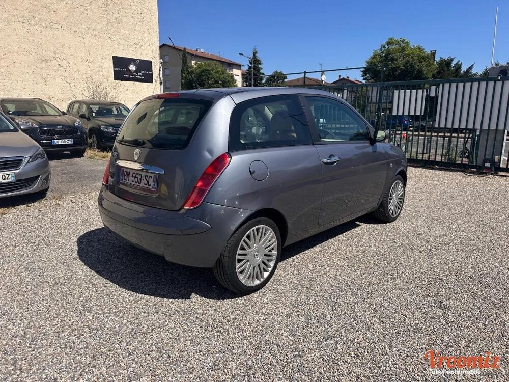Ypsilon 2005 occasion 69008 Lyon 8e Arrondissement