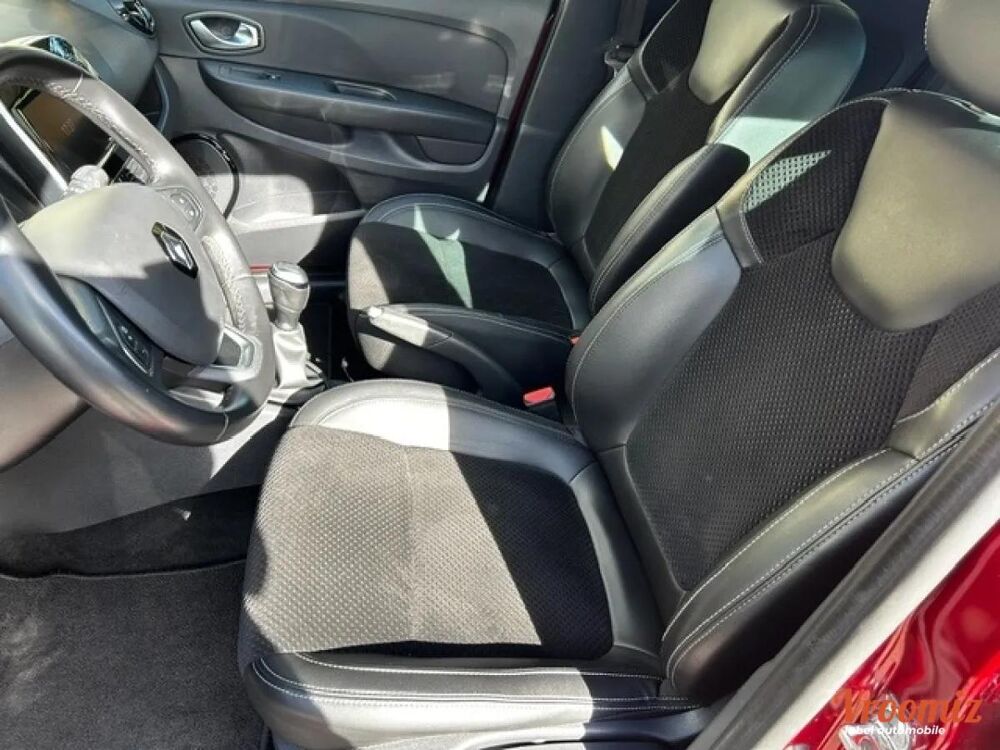 Clio 0.9 TCE 90 ENERGY INTENS 2017 occasion 45400 FLEURY-LES-AUBRAIS