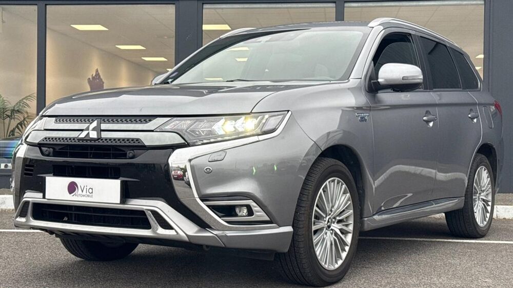 Outlander 2.4 PHEV PHEV Intro Edition 4WD 2020 occasion 60200 Compi&egrave;gne