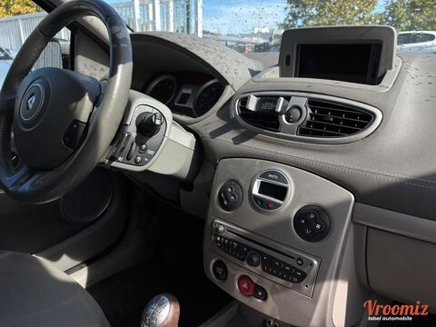 Clio 1.5 DCI 90 ENERGY INITIALE PARIS 2011 occasion 45770 Fleury-les-Aubrais