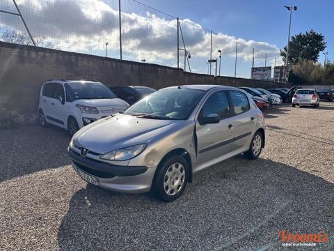 206 2001 occasion 69008 Lyon 8e Arrondissement