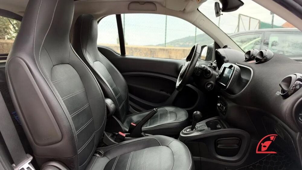 ForTwo 0.9 T 90 PRIME TWINAMIC BVA 2018 occasion 06220 Antibes