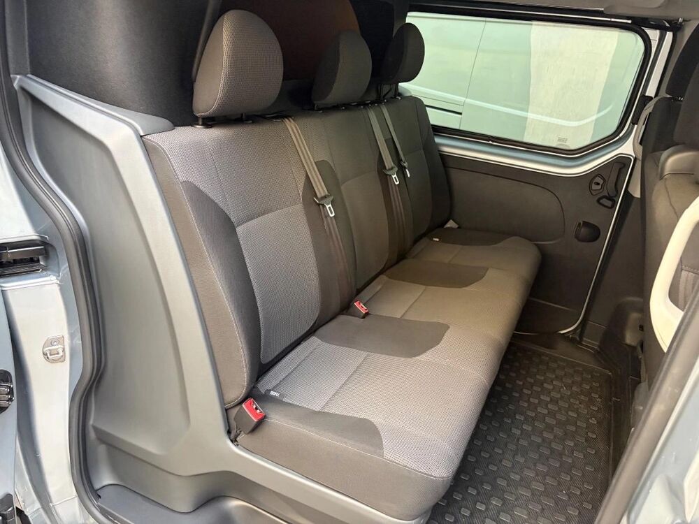 Trafic COMBI 2.0 DCI 150 L2 ENERGY ZEN START-STOP 2022 occasion 69003 LYON