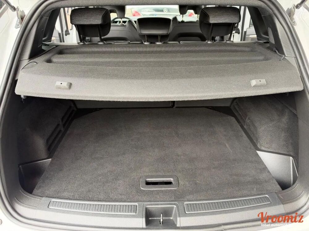 Austral 1.2 E-TECH 200H 130 FULL-HYBRID HYBRID 1.7KWH TECHNO BVA 2023 occasion 69680 CHASSIEU
