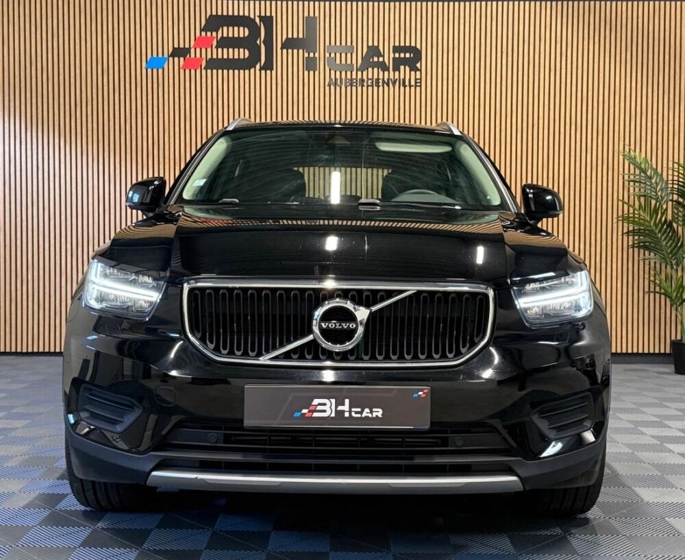 XC40 1.5 T2 130 MOMENTUM ESSENTIEL 2WD GEARTRONIC BVA 2022 occasion 78410 Aubergenville