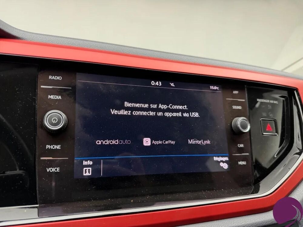 Polo 1.0 TSI 95 CONFORTLINE - BEATS - Suivi VW - Radar AV/Ar - GP 2017 occasion 59169 F&eacute;rin