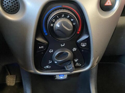 C1 1.0 VTI 70 FEEL START-STOP 2015 occasion 85600 Montaigu-Vend&eacute;e