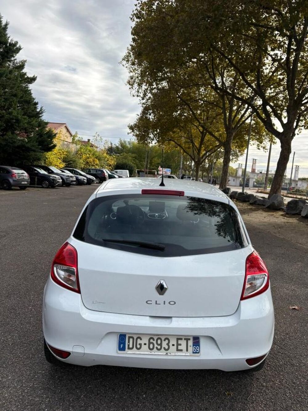 Clio 1.5 DCI 75 EXPRESSION CLIM 2014 occasion 69320 Feyzin
