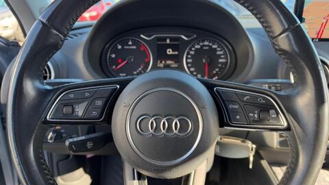 A3 2.0 TDI Business line DSG6 / Toit ouvrant / Xenon / Cam&eacute;ra d 2017 occasion 60200 Compi&egrave;gne