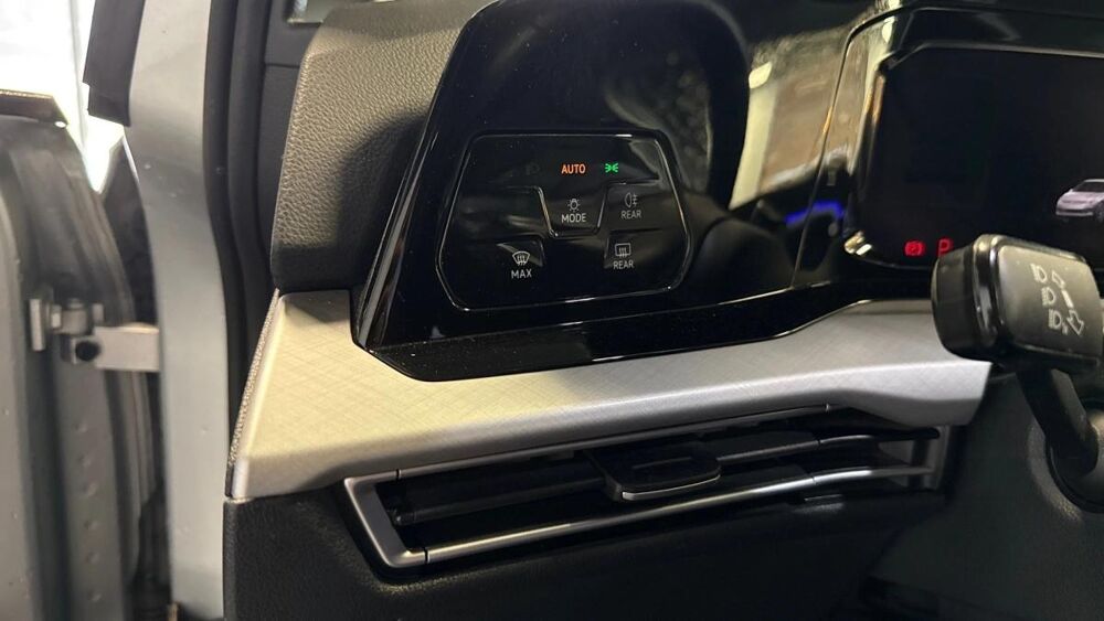 Golf 2.0 TDI Life 1st 2020 occasion 33600 Pessac