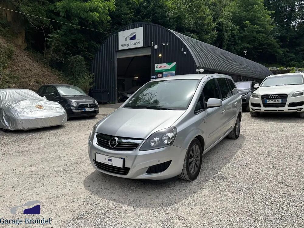 Zafira 2010 occasion 69580 Sathonay-Camp