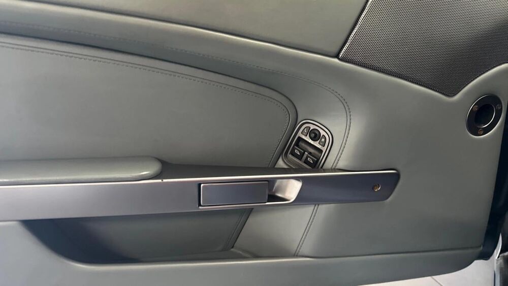DB9 COUPE 6.0 450 TOUCHTRONIC-2 BVA 2004 occasion 76190 Auzebosc