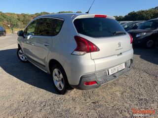3008 GENERATION-I 1.6 HDI 115 BUSINESS 2014 occasion 44840 Les Sorinieres