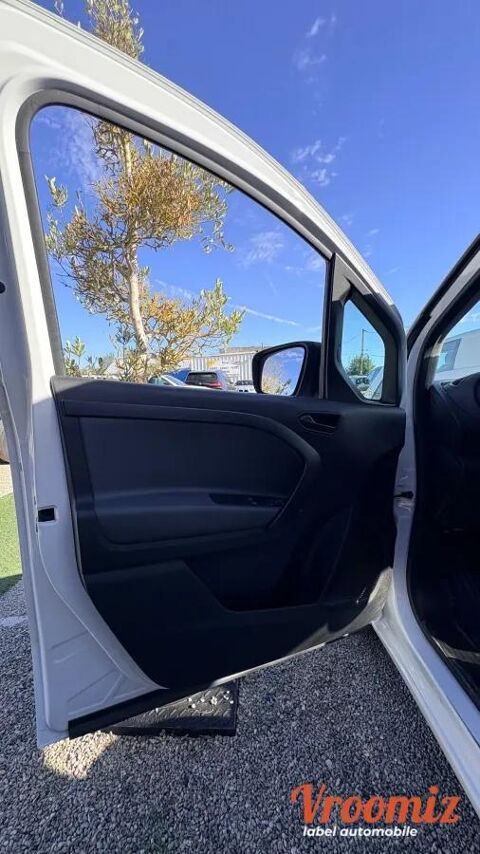 Citan fourgon FOURGON 1.5 109 CDI 95 FIGHTER 2022 occasion 78490 Galluis