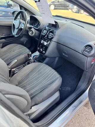 Corsa 1.3 CDTI 75 ENJOY 2010 occasion 10120 Saint-Andr&eacute;-les-Vergers