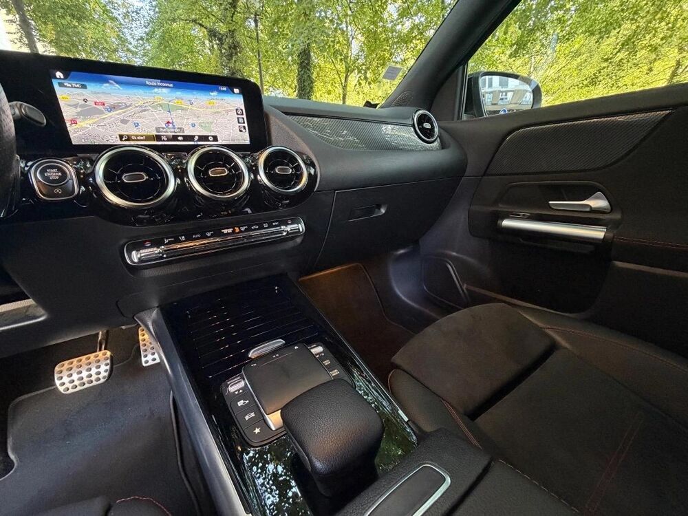 Classe GLA 2.0 200 D 150 AMG LINE 8G-DCT BVA 2021 occasion 75019 Paris