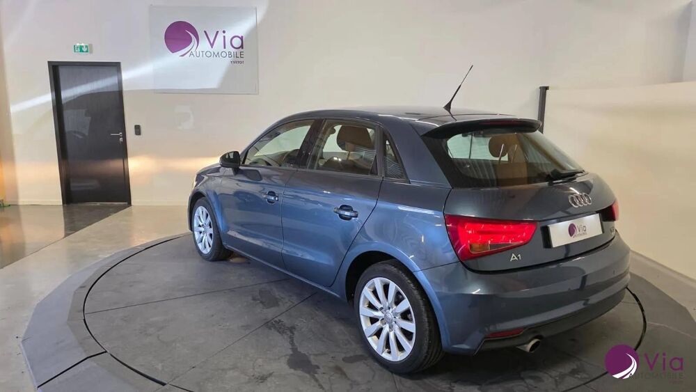 A1 1.0 TFSI 95 ULTRA AMBIENTE 2016 occasion 76190 Auzebosc