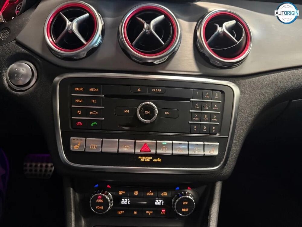 Classe GLA 2.2 220 D 175 FASCINATION 4MATIC 7G-DCT BVA 2017 occasion 78410 Aubergenville
