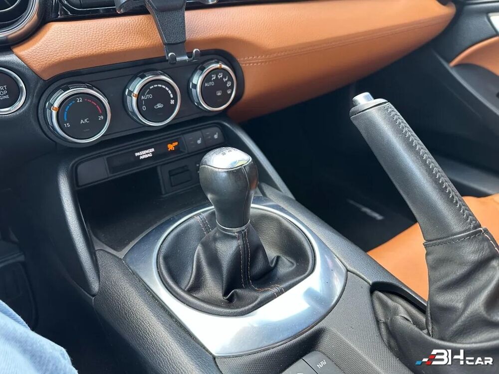 124 spider SPIDER 1.4 MULTIAIR 140 LUSSO PLUS 2016 occasion 33980 Audenge