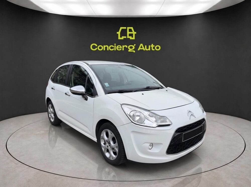 C3 GENERATION-II 1.6 E-HDI 90 CONFORT 2011 occasion 69700 Givors