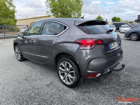 DS4 2.0 BLUEHDI 150 SPORT CHIC START-STOP 2015 occasion 45560 Saint Denis en Val
