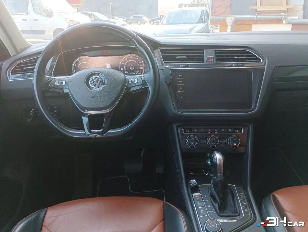 Tiguan 2.0 TSI 180 BLUEMOTION CARAT EXCLUSIVE 4MOTION DSG BVA 2017 occasion 67500 Haguenau