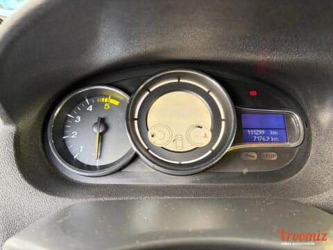 M&eacute;gane 1.5 DCI 95 LIMITED 2015 occasion 77250 &Eacute;cuelles