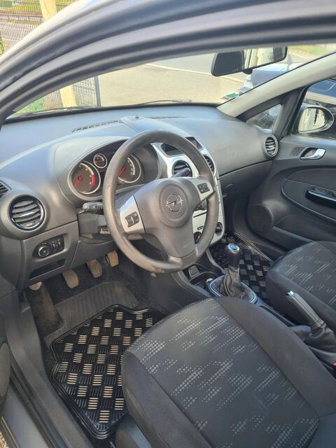 Corsa 2011 occasion 78310 Coigni&egrave;res