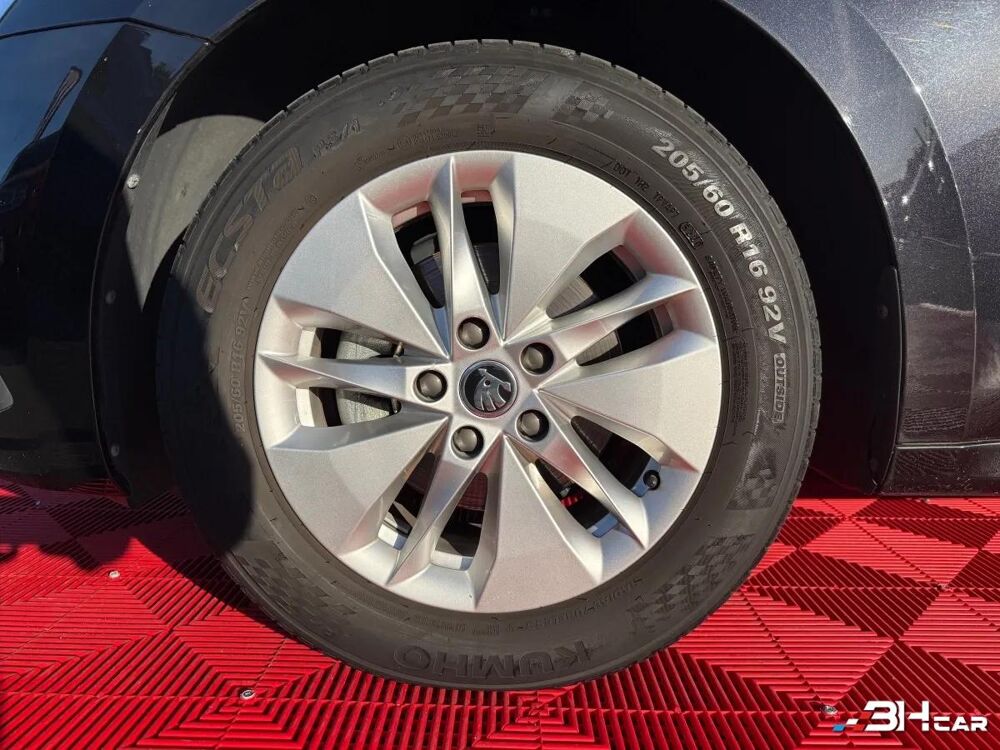 Octavia COMBI 1.5 TSI 150 ACT AMBITION 4X2 2021 occasion 33980 Audenge