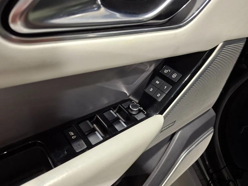 Range rover velar 5.0 P550 550 SVAUTOBIOGRAPHY DYNAMIC EDITION 4WD BVA 2019 occasion 13150 TARASCON